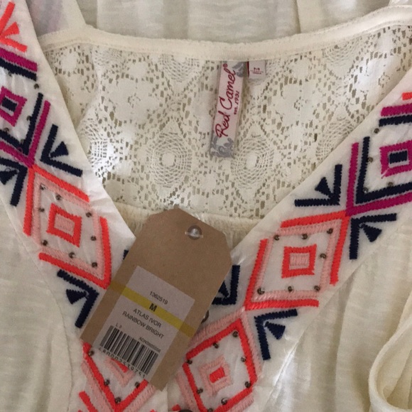 NWT Red Camel tank top with embroidered neckline - Picture 10 of 12